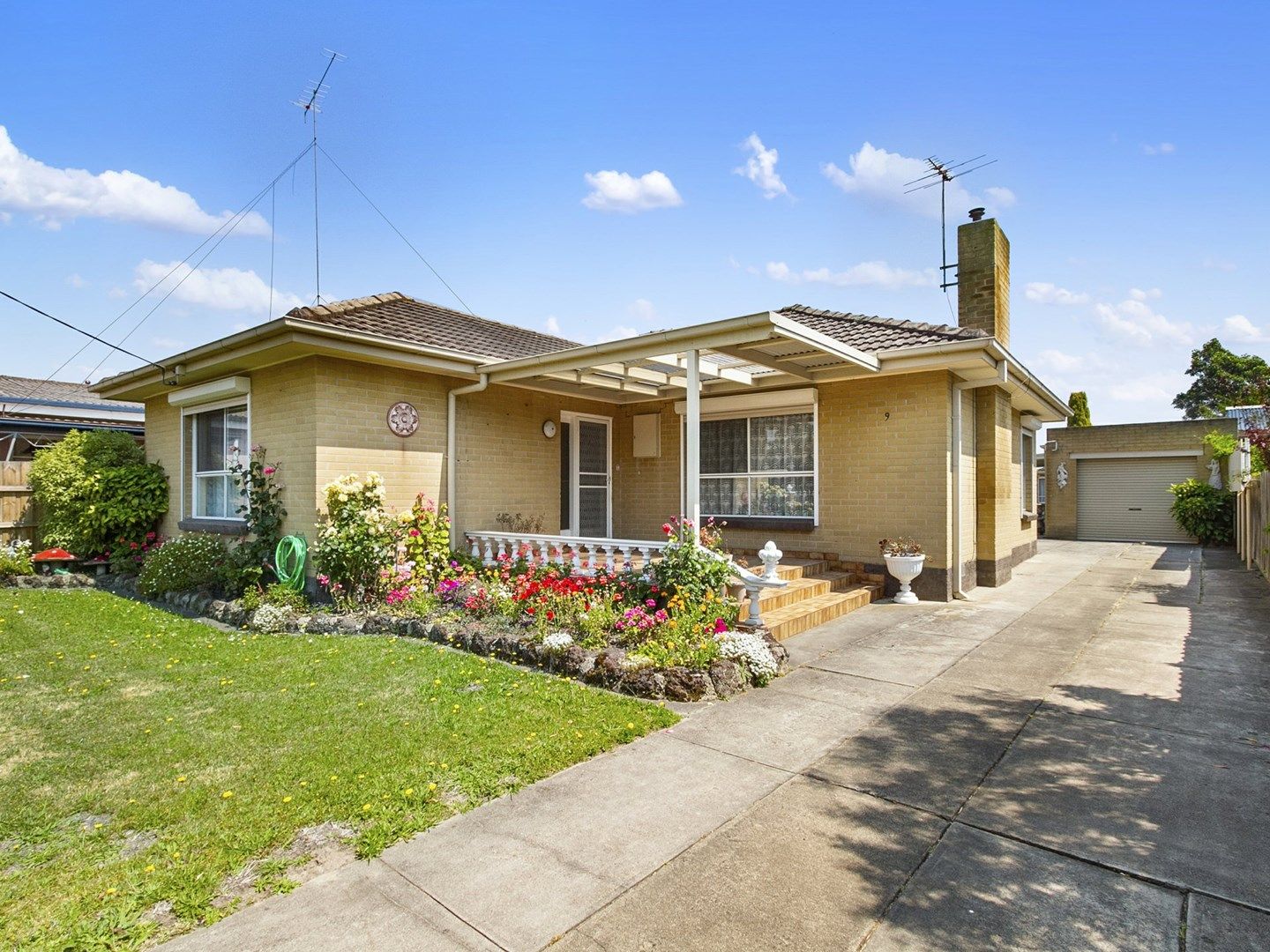 9 Elliott Street, Traralgon Property History & Address Research Domain