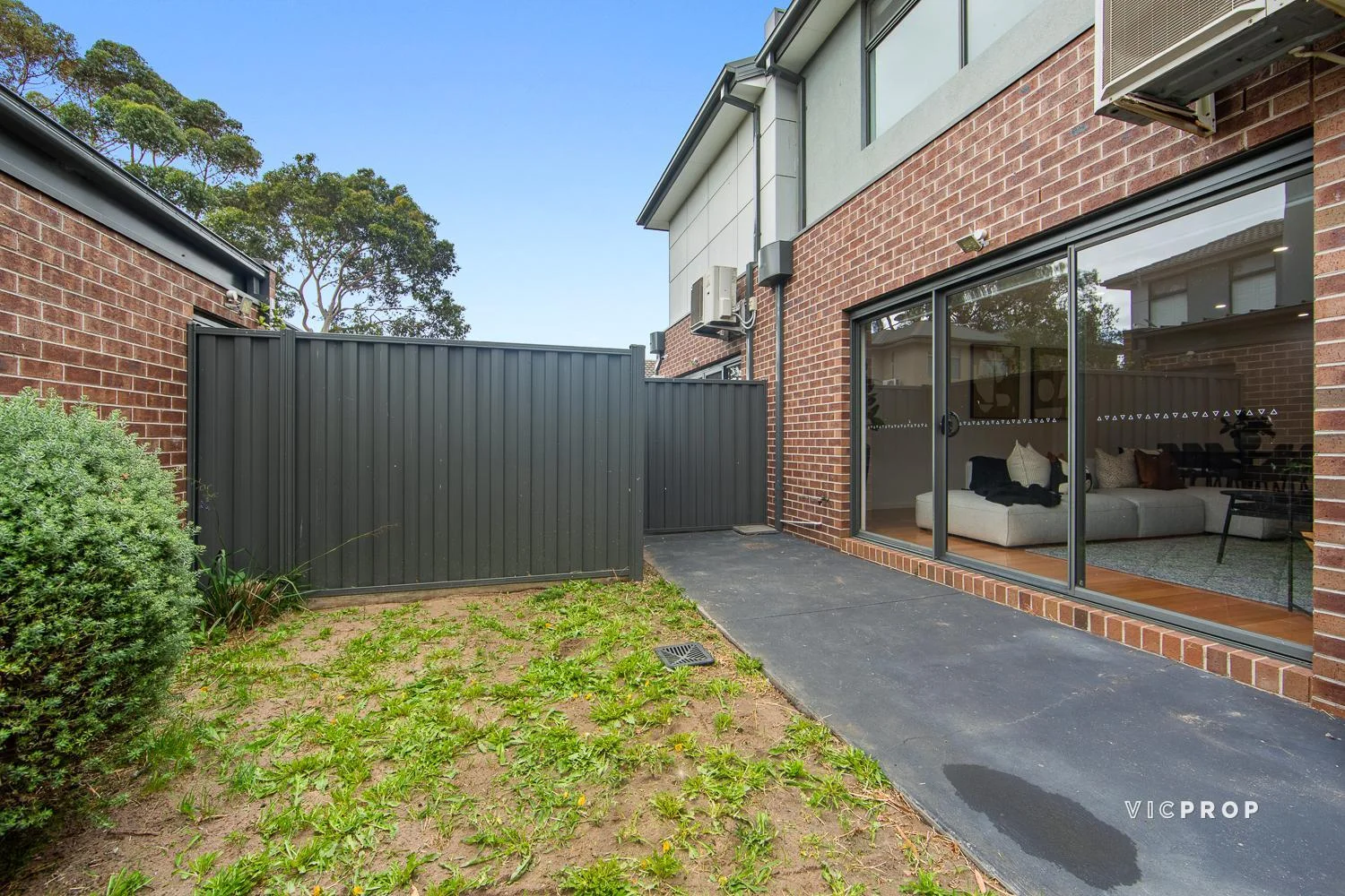 Additional image 14 of 1/104 George Street, St Albans VIC 3021