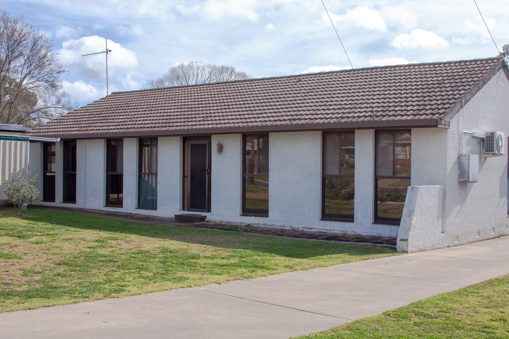3 bedrooms House in 8 Darren Drive MUDGEE NSW, 2850