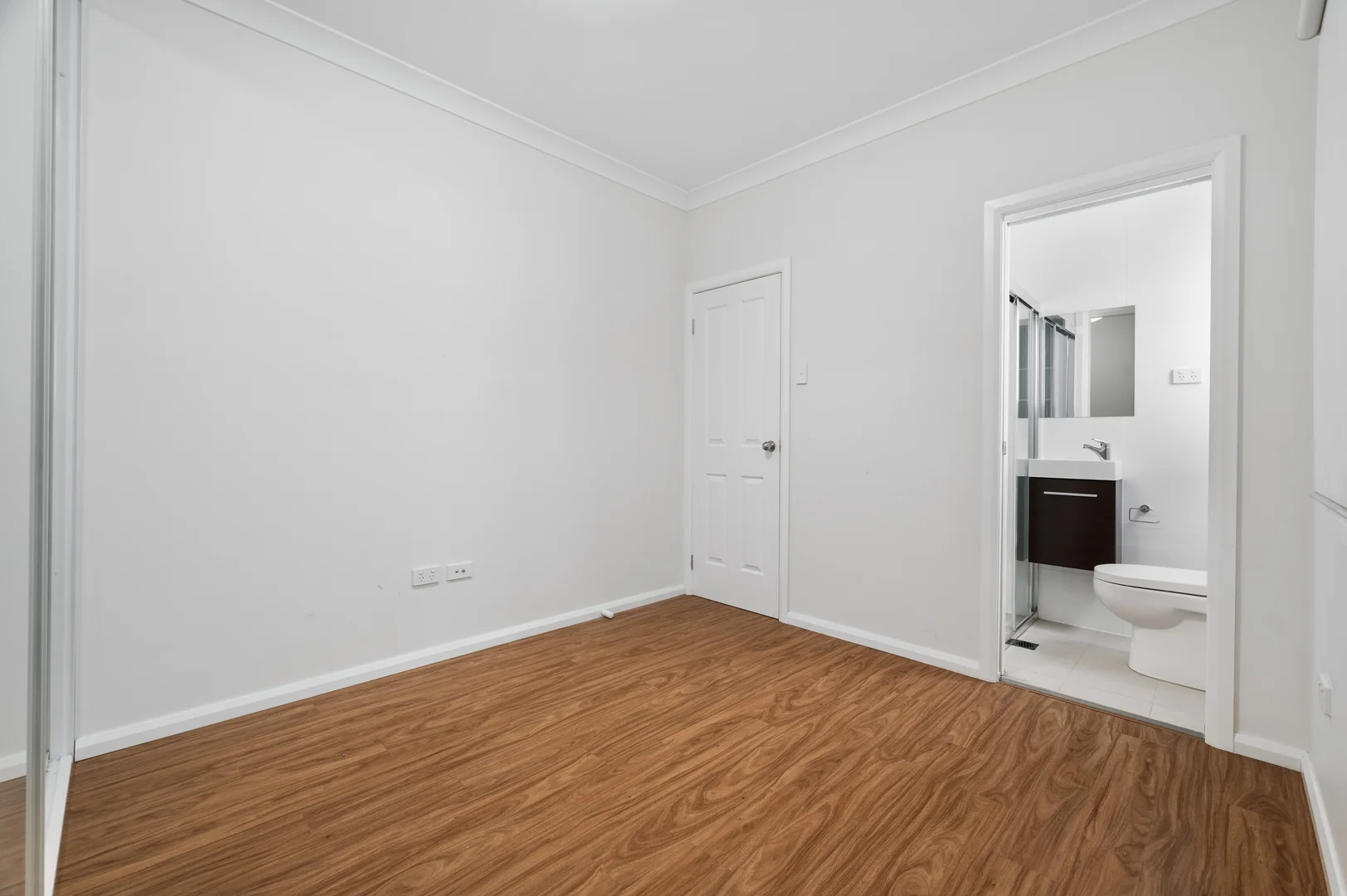 Additional image 16 of 8 Mulga Place, Macquarie Fields NSW 2564