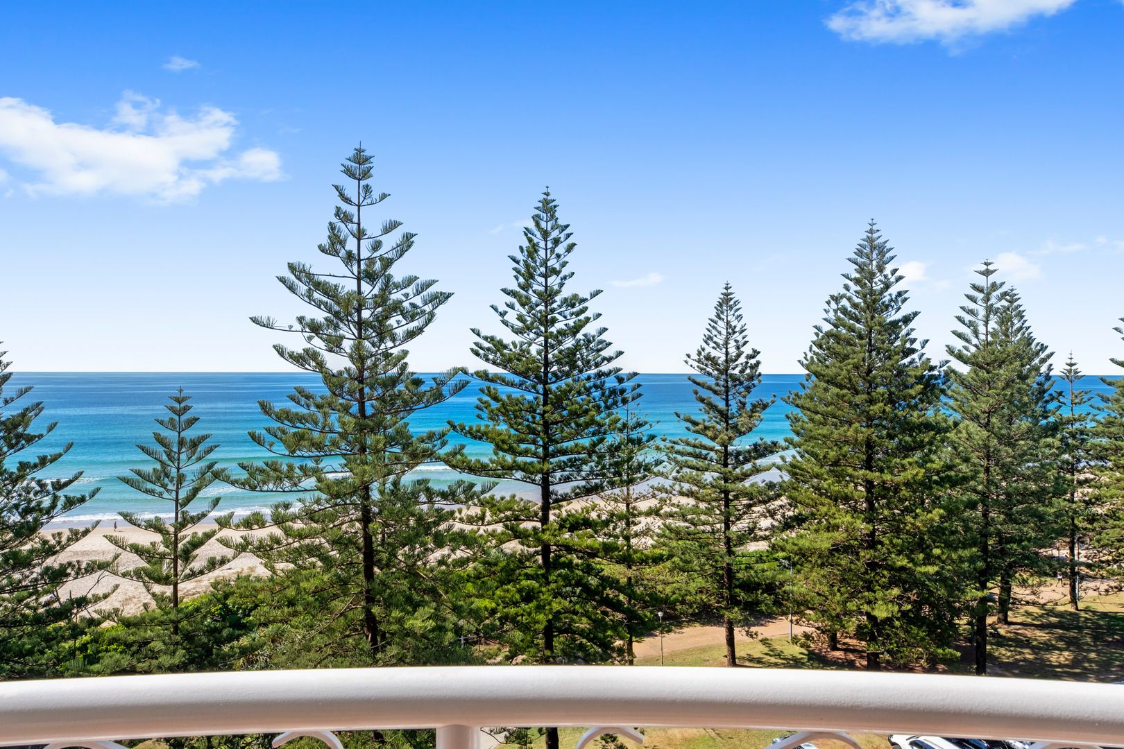 2803/220 The Esplanade, Burleigh Heads QLD 4220, Image 2