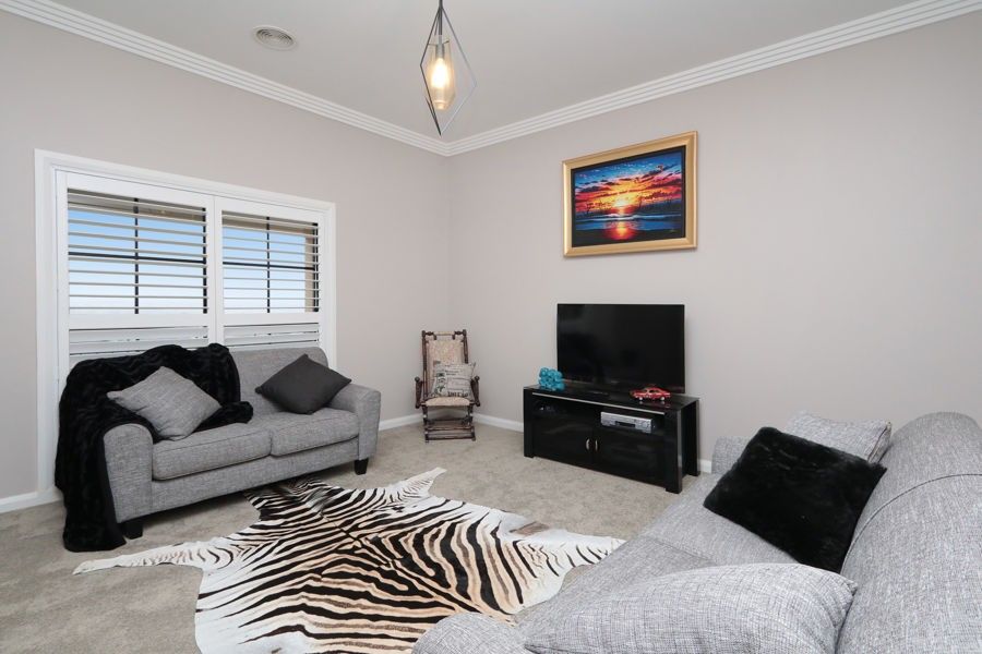 29 ATHERTON CRESCENT, Tatton NSW 2650, Image 1