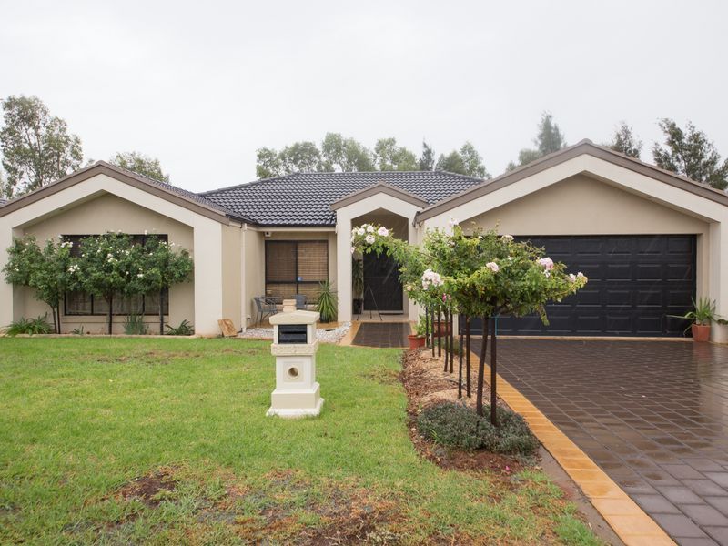18 Cardiff Arms Avenue, Dubbo NSW 2830, Image 0