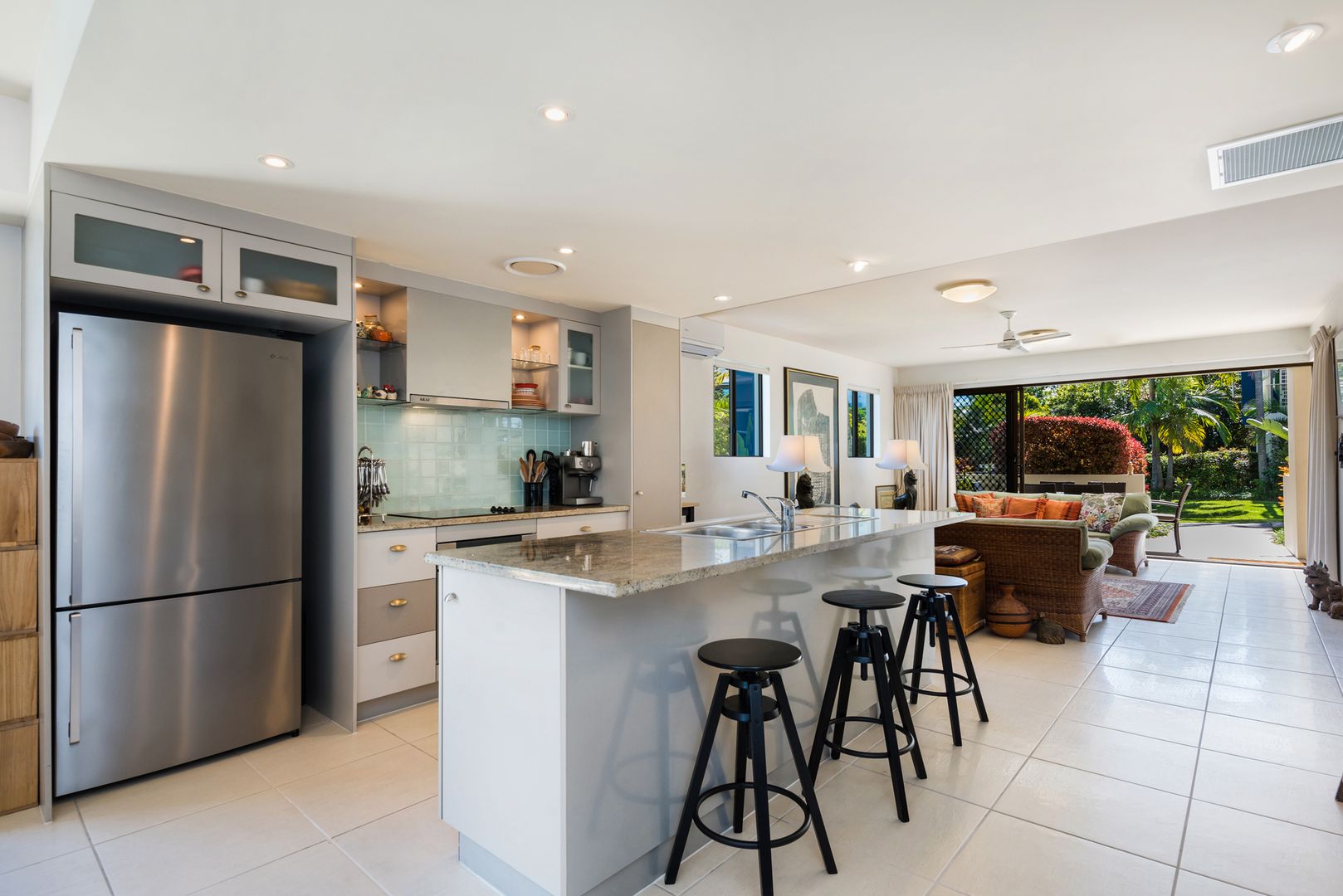 Unit 17/1 Grenada Way, Kawana Island QLD 4575, Image 2