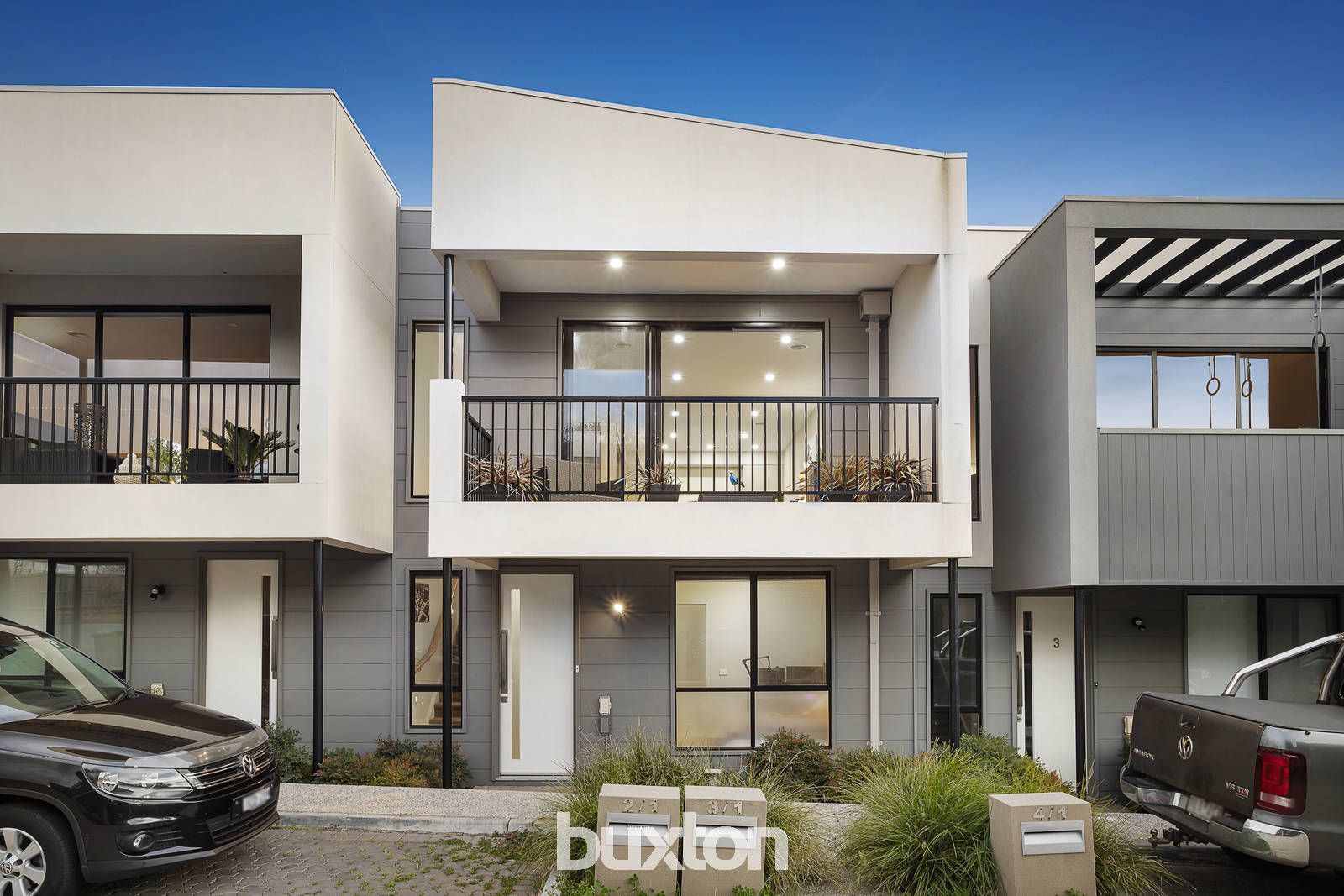 2/1 Barr Street, Brighton East Property History & Address Research