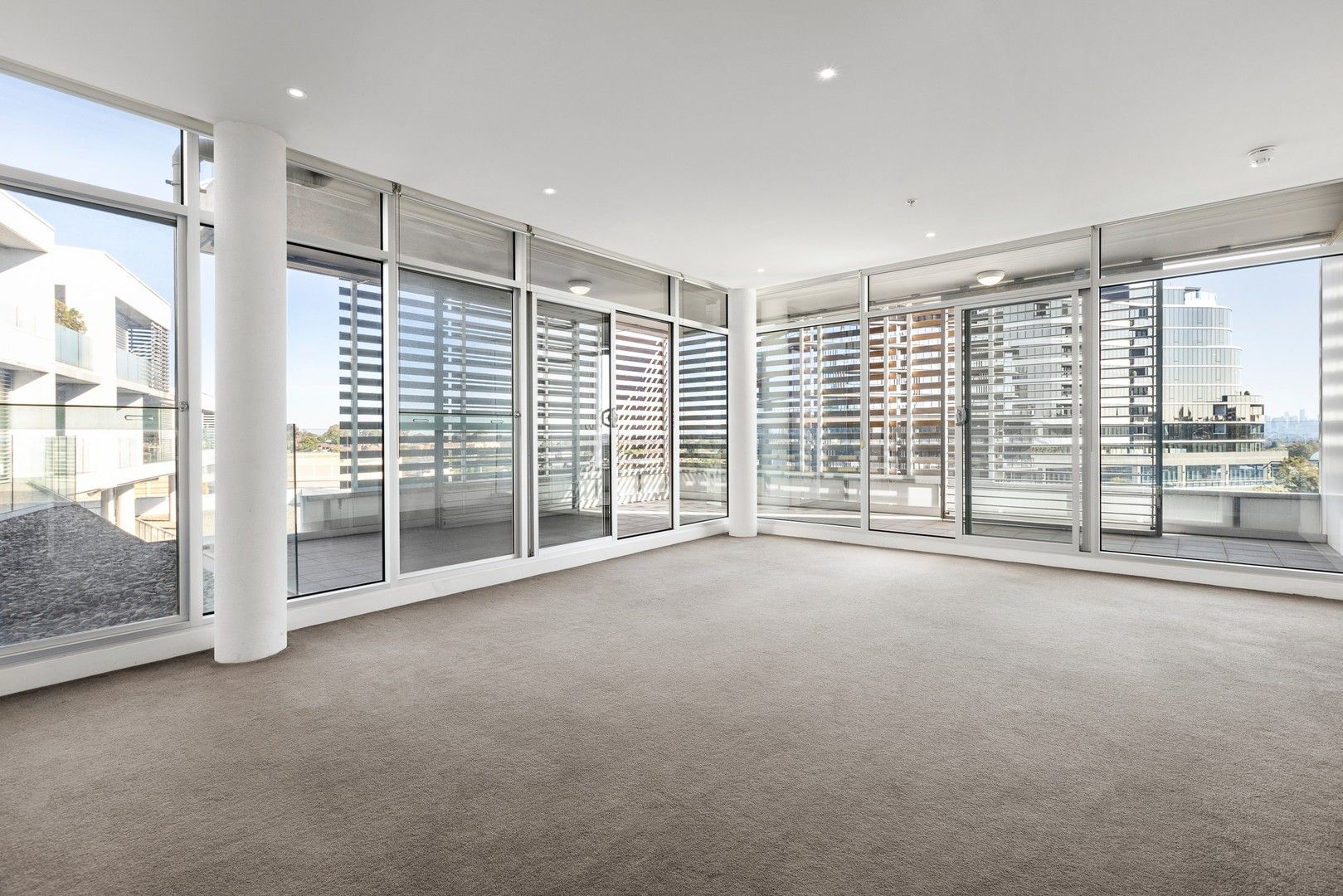 1 bedrooms Apartment / Unit / Flat in 501/4-14 Burke Avenue HAWTHORN EAST VIC, 3123