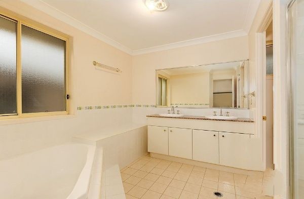 31 Darlington Street, Stanhope Gardens NSW 2768, Image 2