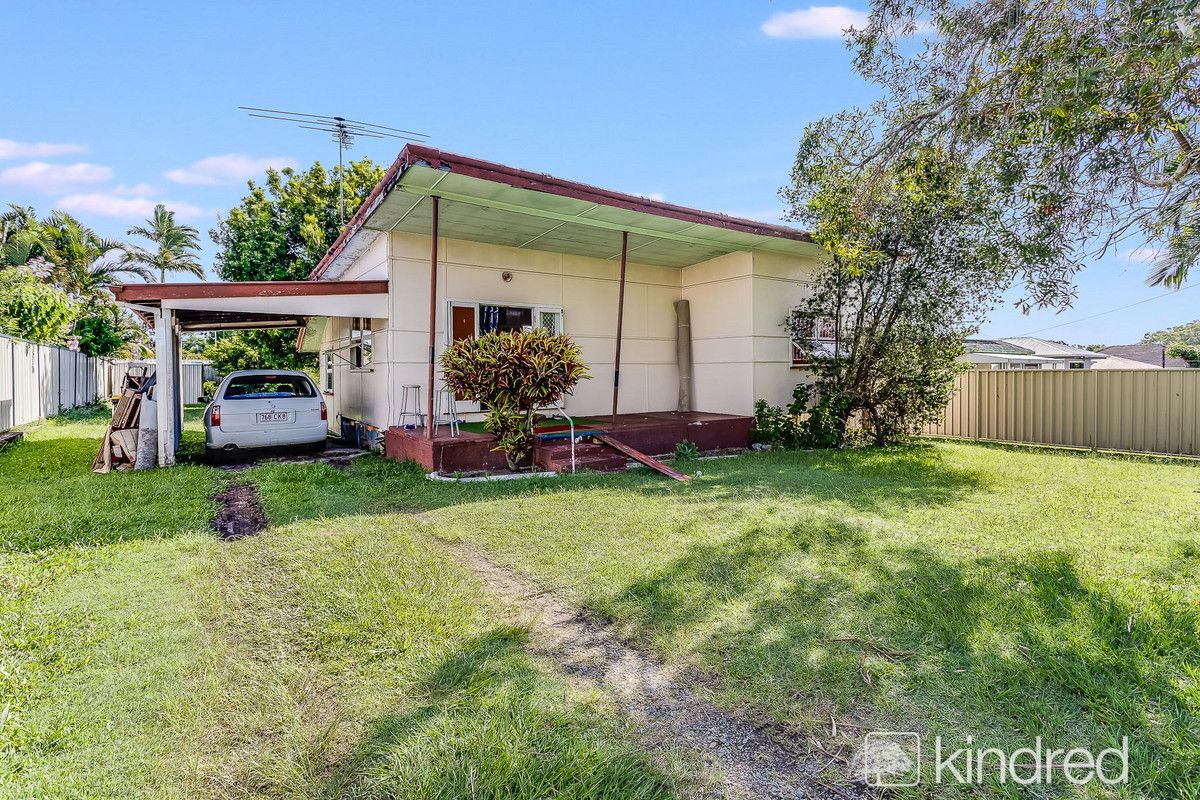 2 bedrooms House in 3 Joyce Street REDCLIFFE QLD, 4020