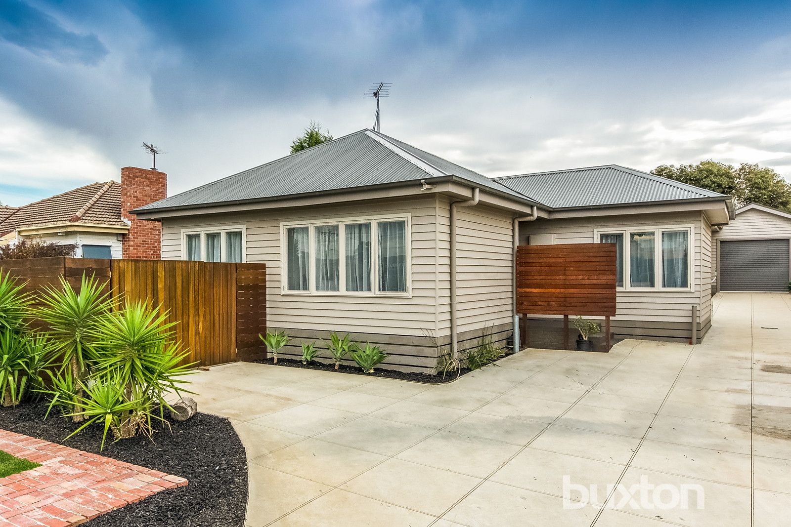 1/90 Vines Road, Hamlyn Heights VIC 3215, Image 0