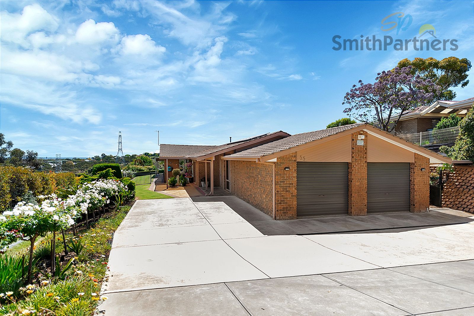5 bedrooms House in 55 Coomurra Drive SALISBURY HEIGHTS SA, 5109
