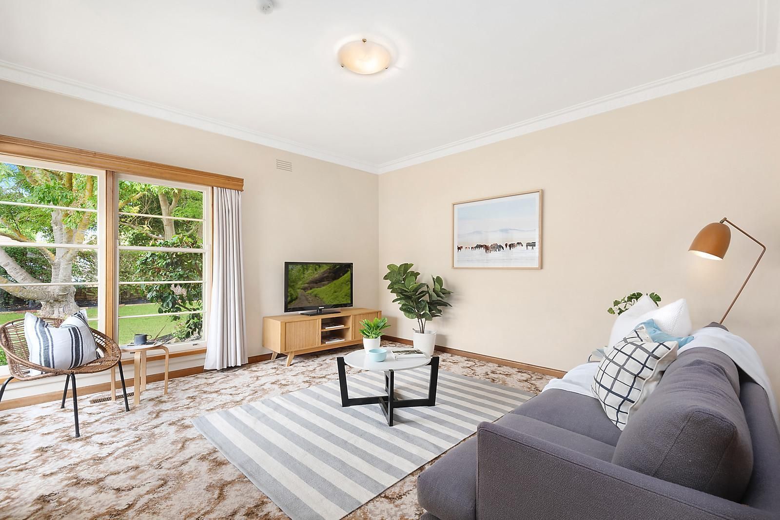 16 Panorama Road, Herne Hill VIC 3218, Image 2