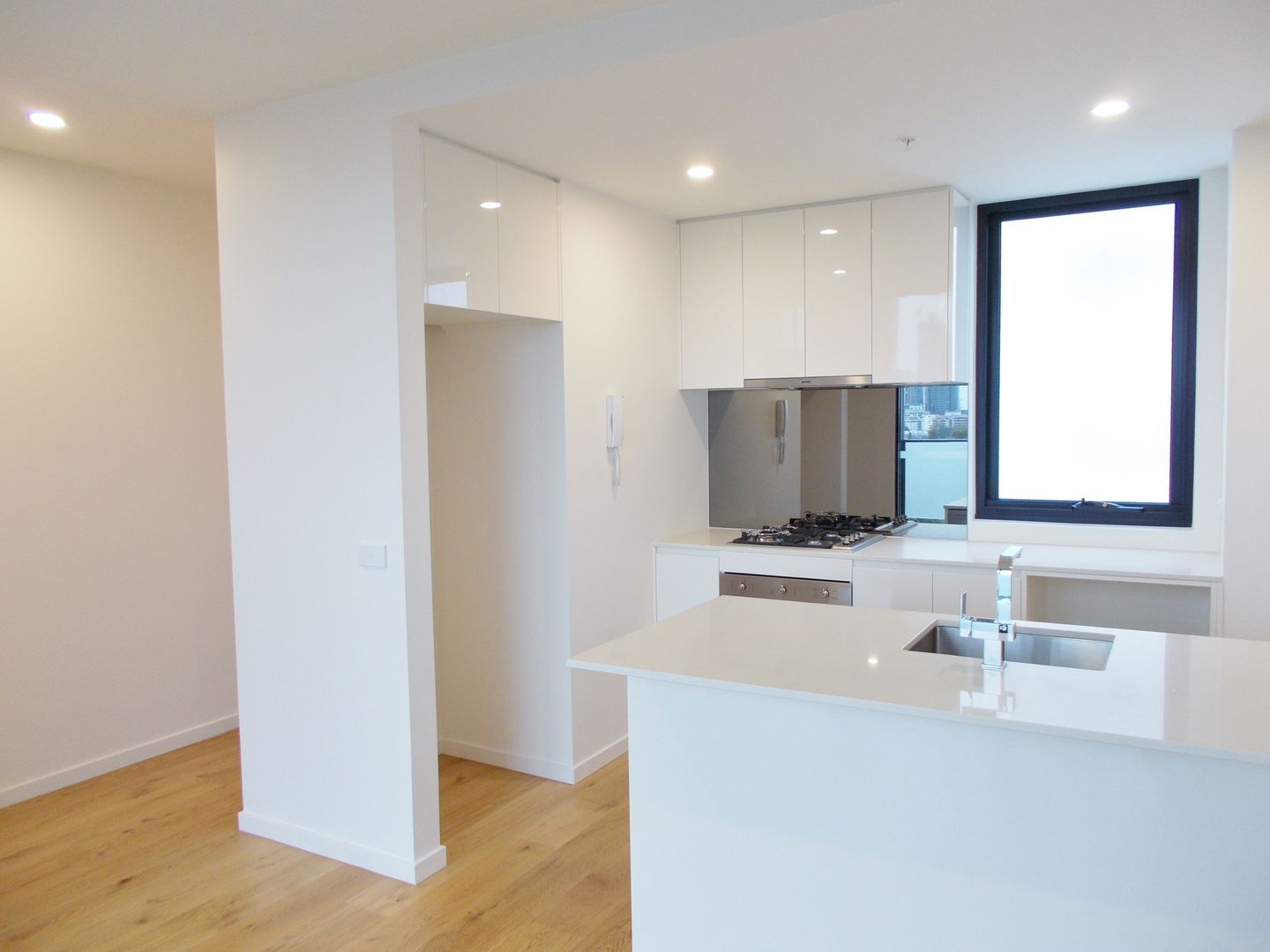 1 bedrooms Apartment / Unit / Flat in 306/312 Swan Street RICHMOND VIC, 3121