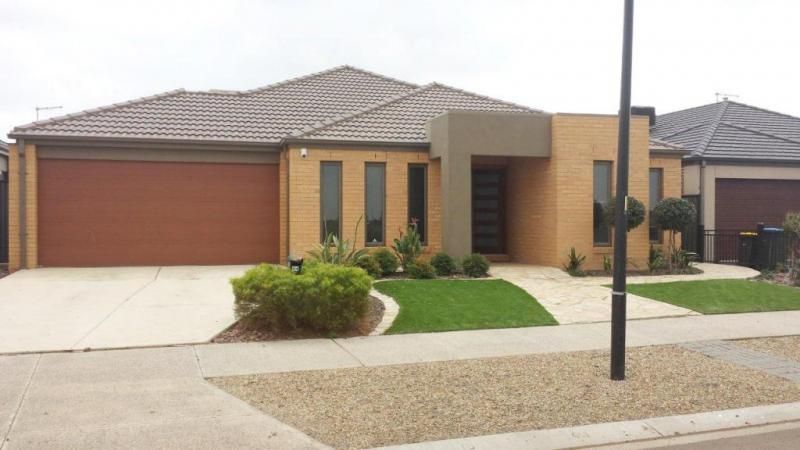 4 bedrooms House in 84 Hummingbird Boulevard TARNEIT VIC, 3029