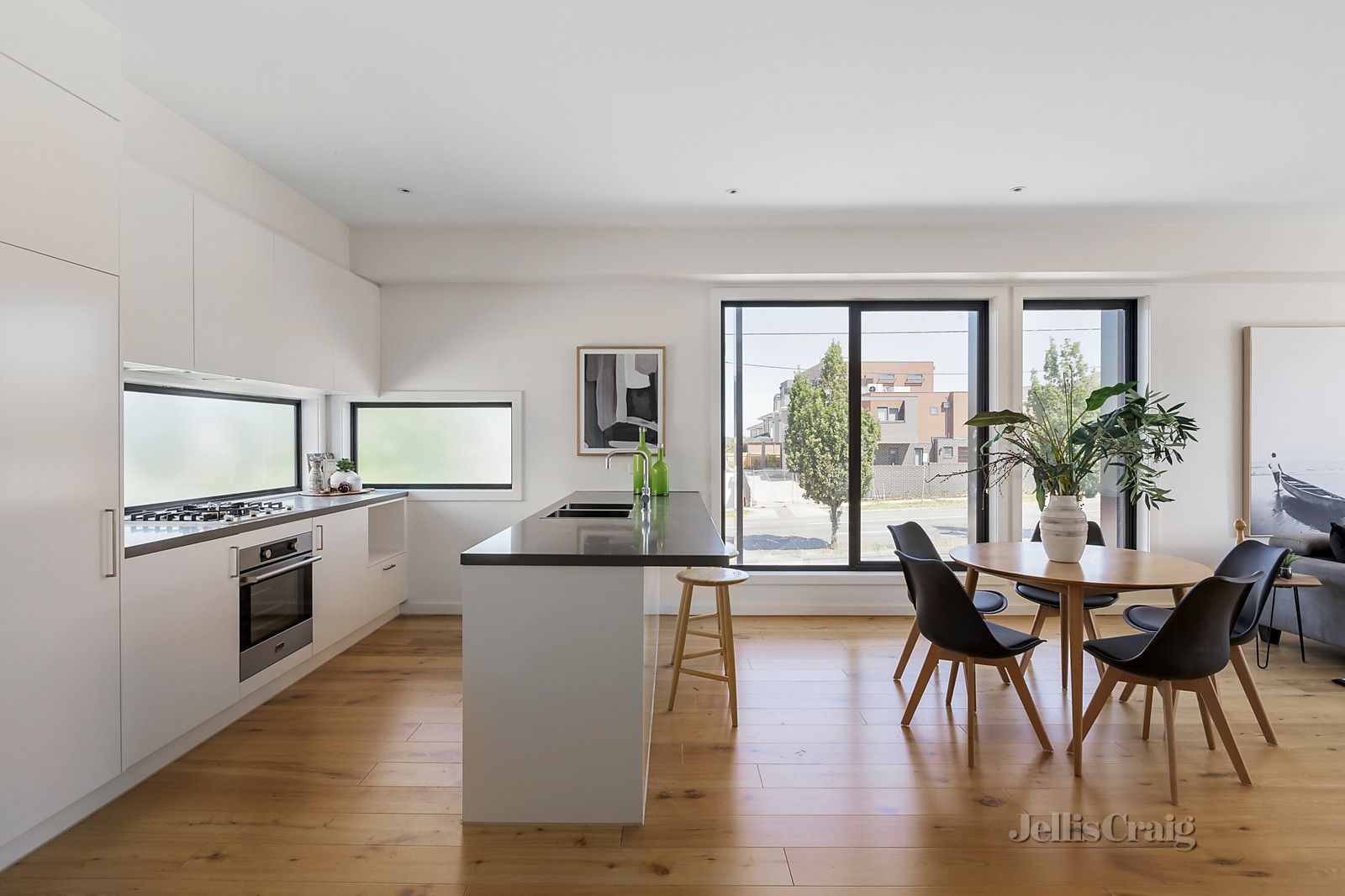 1/763 Doncaster Road, Doncaster VIC 3108, Image 1