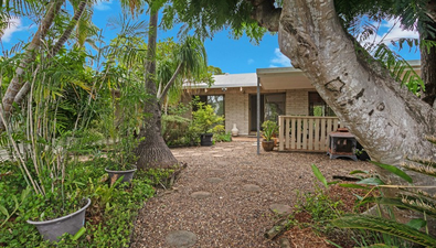 Picture of 5 Lincolnfield Street, TORQUAY QLD 4655