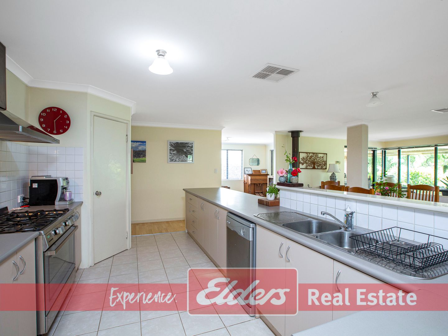 38 LESCHENAULTIA CIRCLE, Donnybrook WA 6239, Image 1