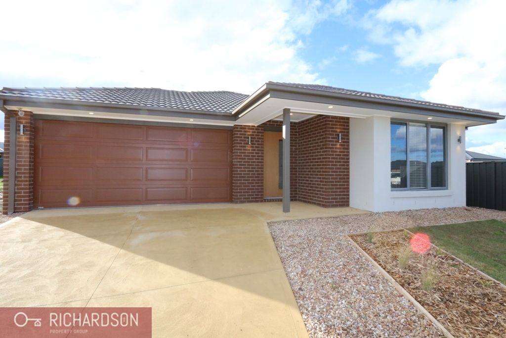 4 Satellite Drive, Werribee VIC 3030, Image 0