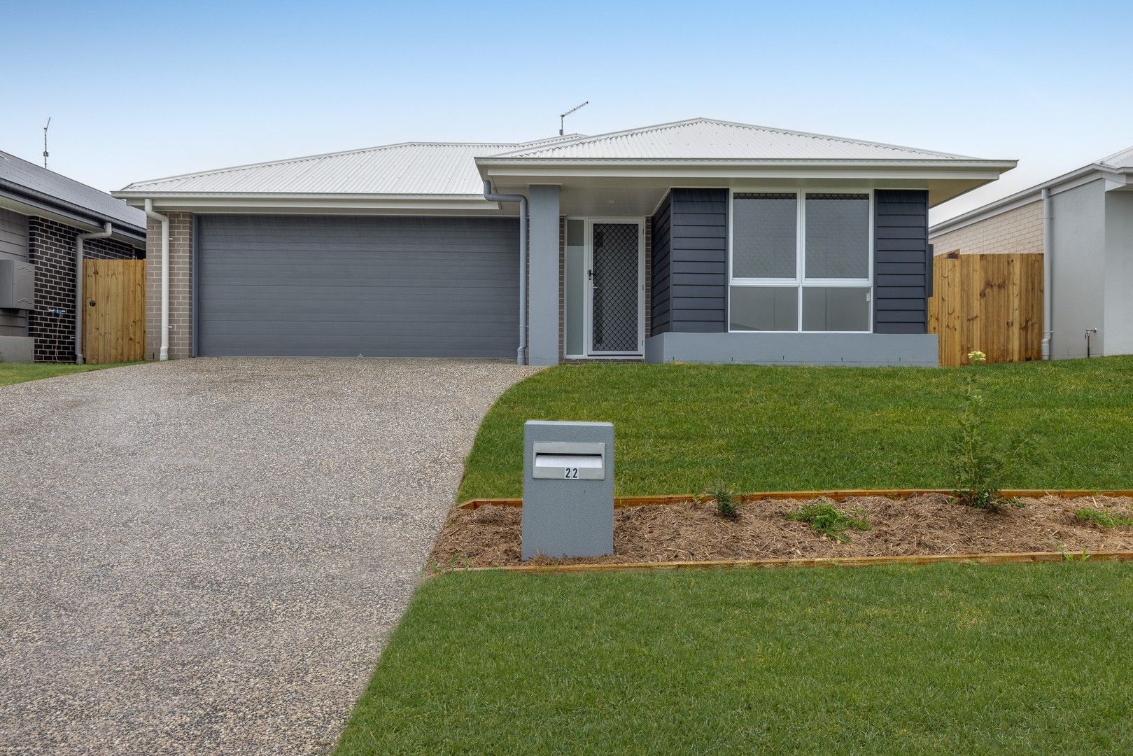 4 bedrooms House in 22 Red Cedar Avenue COTSWOLD HILLS QLD, 4350