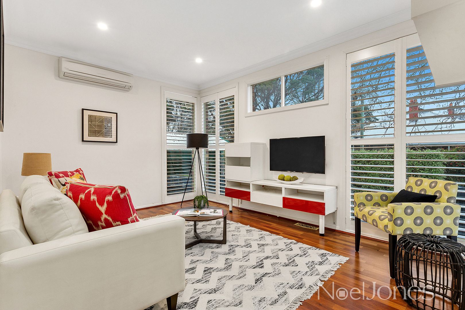 20 Kingston Road, Surrey Hills VIC 3127, Image 2