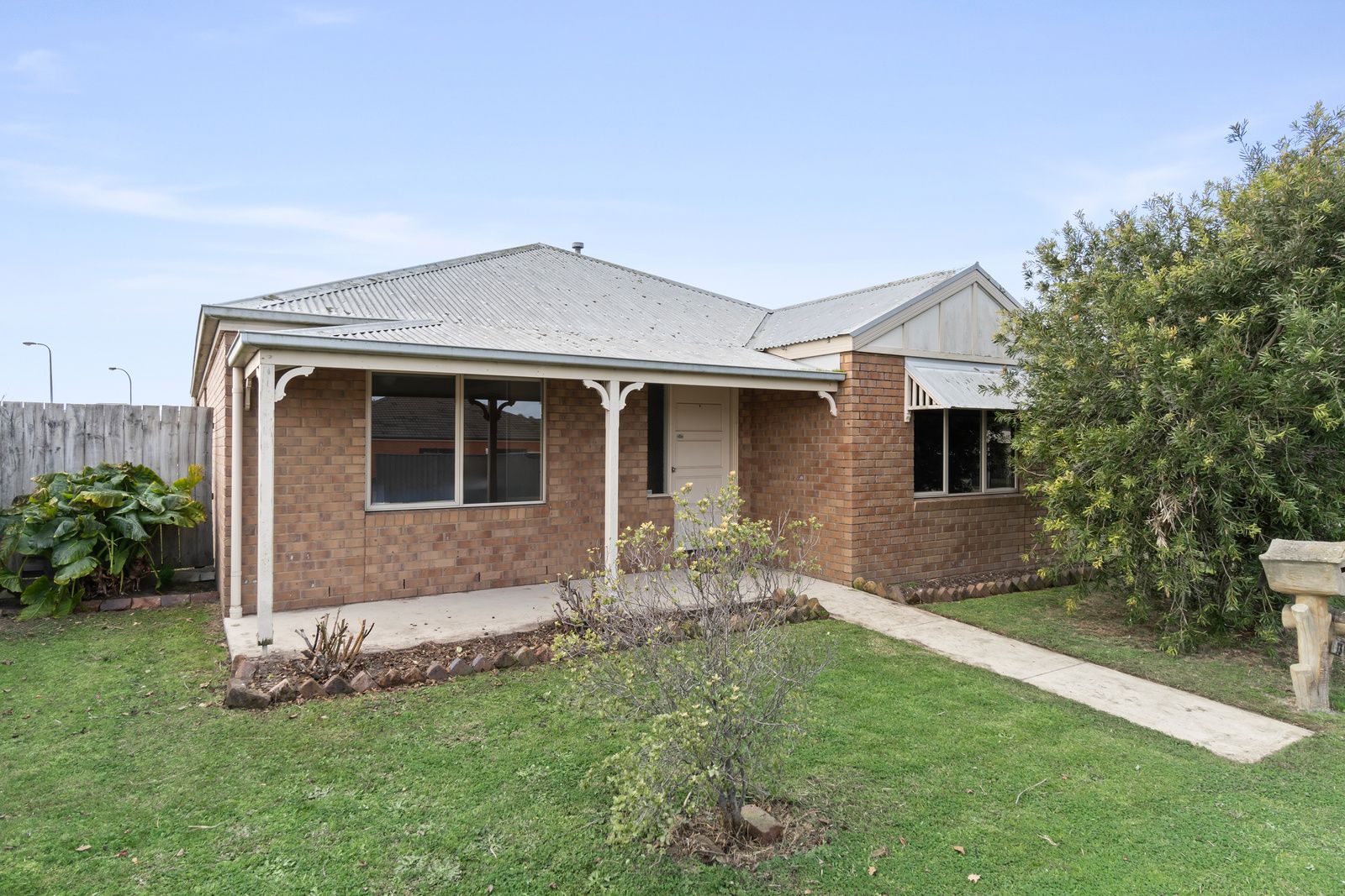 3 bedrooms House in 13 Leah Street COLAC VIC, 3250