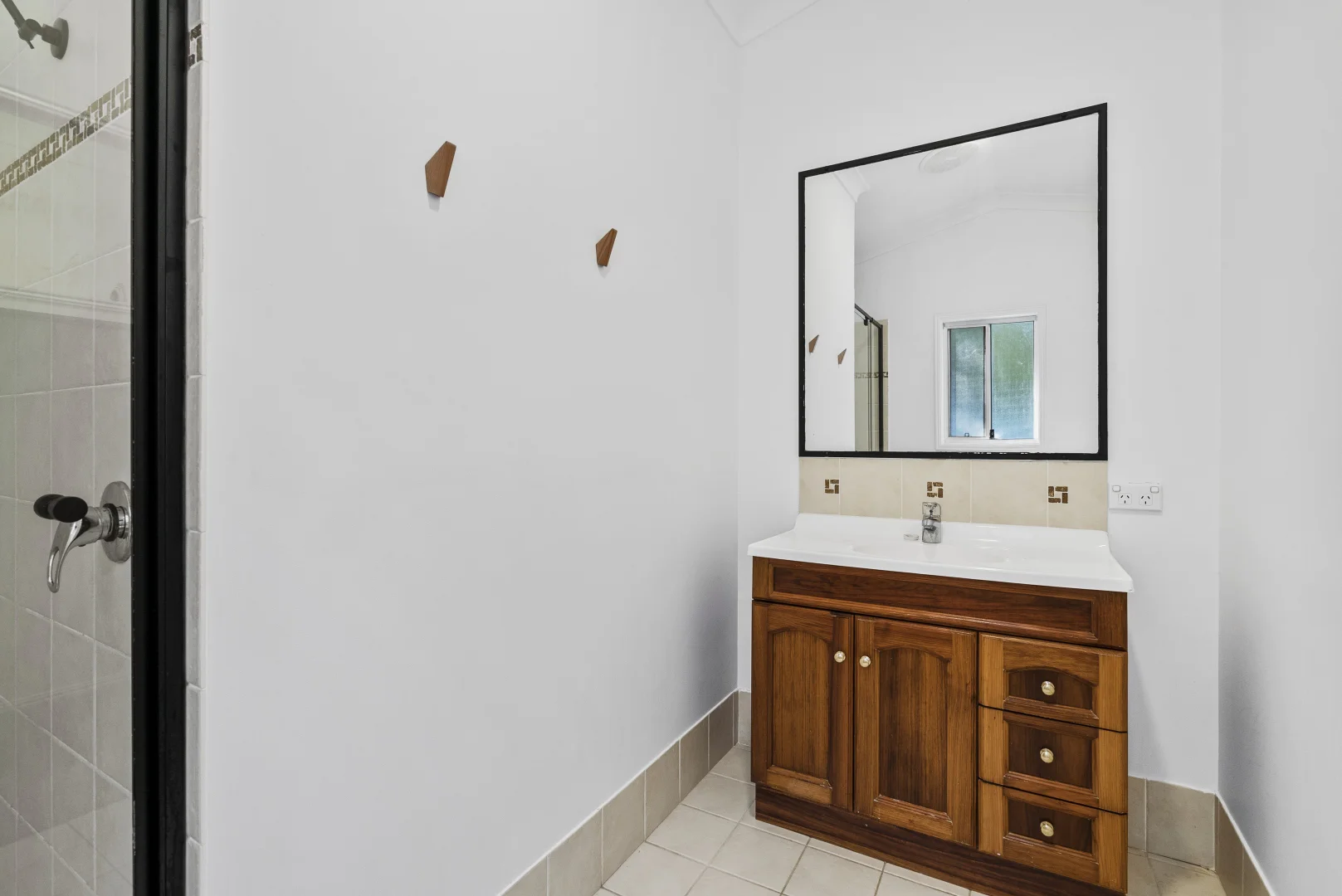 Additional image 8 of 27 Bronhill Street, Currumbin Waters QLD 4223