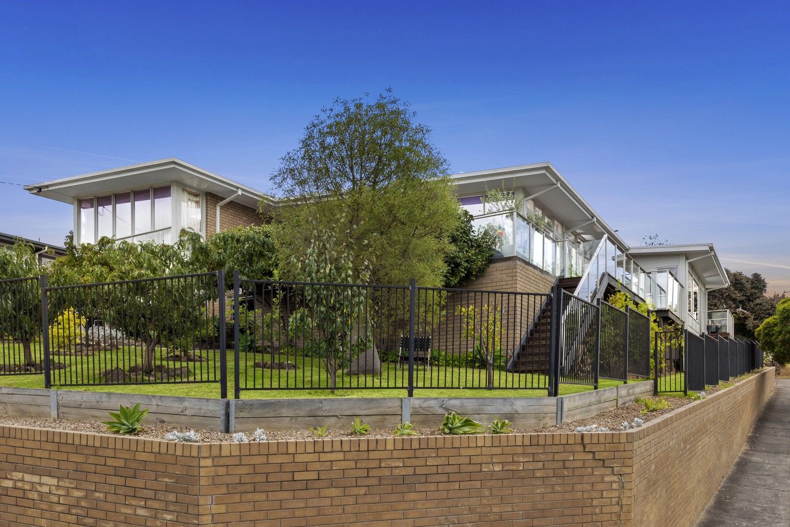 38 Cara Road, Highton VIC 3216, Image 0