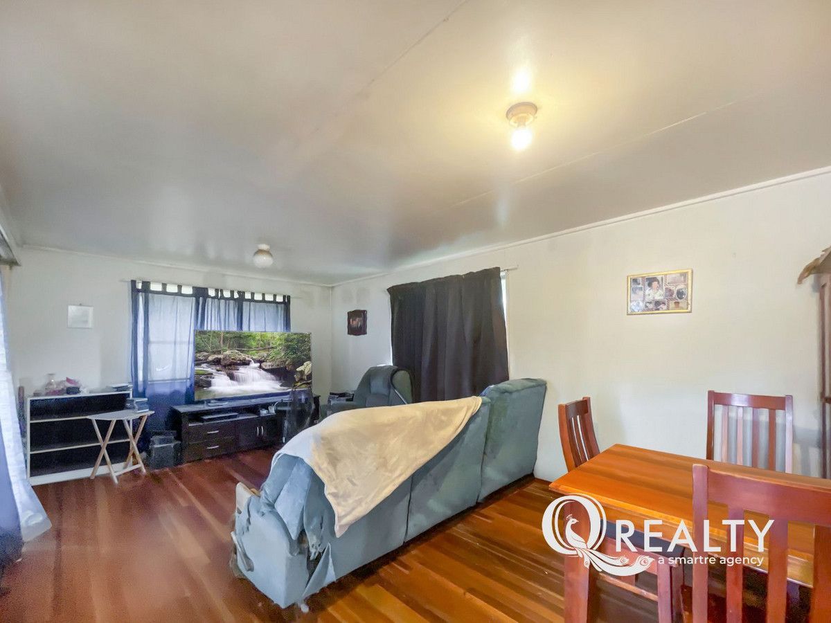 18 Albert Street, Woodridge QLD 4114, Image 2