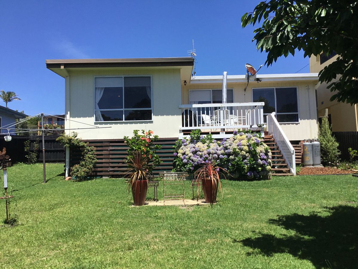 21 Pambula Beach Road, Pambula Beach Property History & Address