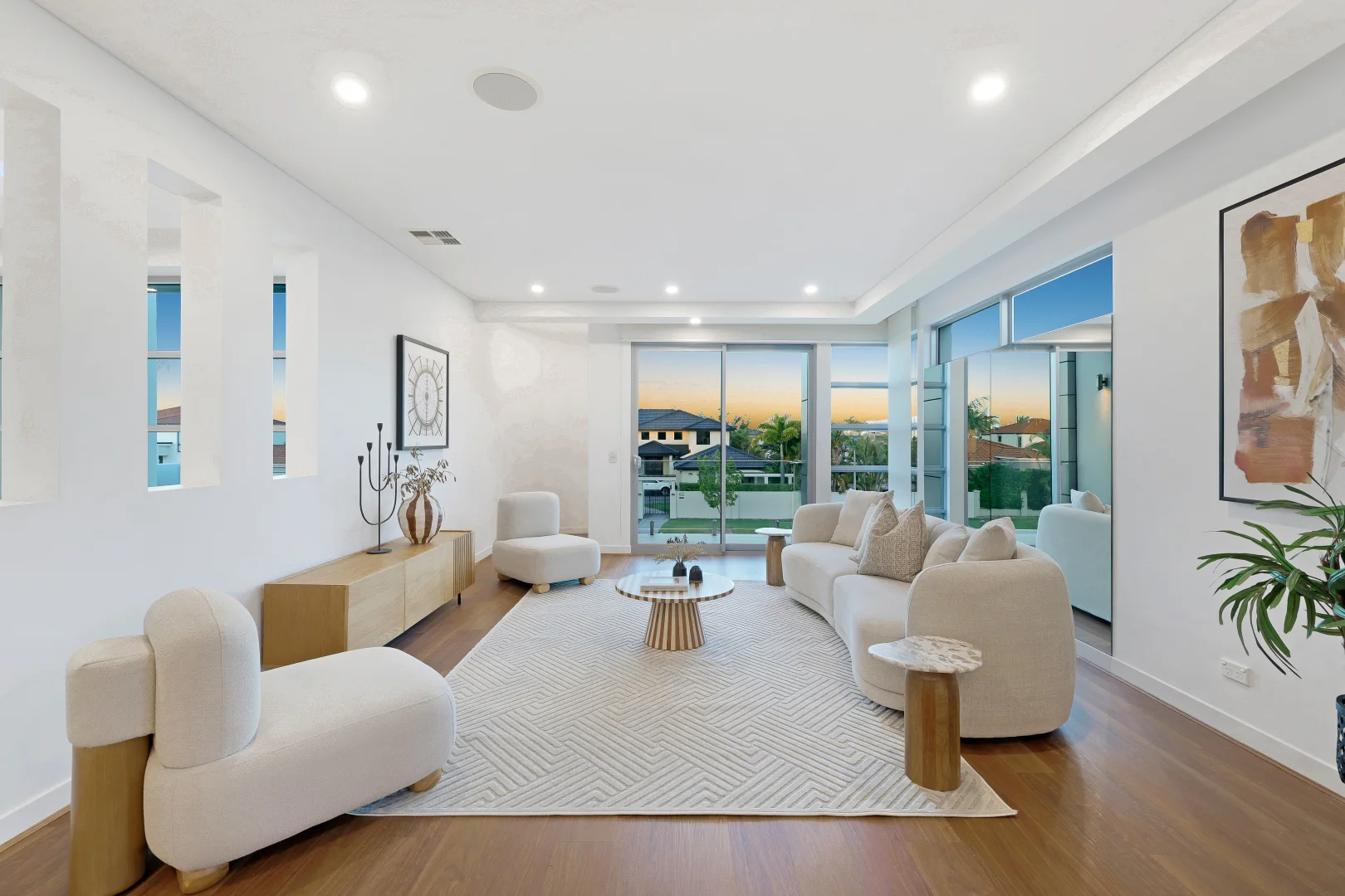 Additional image 16 of 57 Sir Bruce Small Boulevard, Benowa Waters QLD 4217