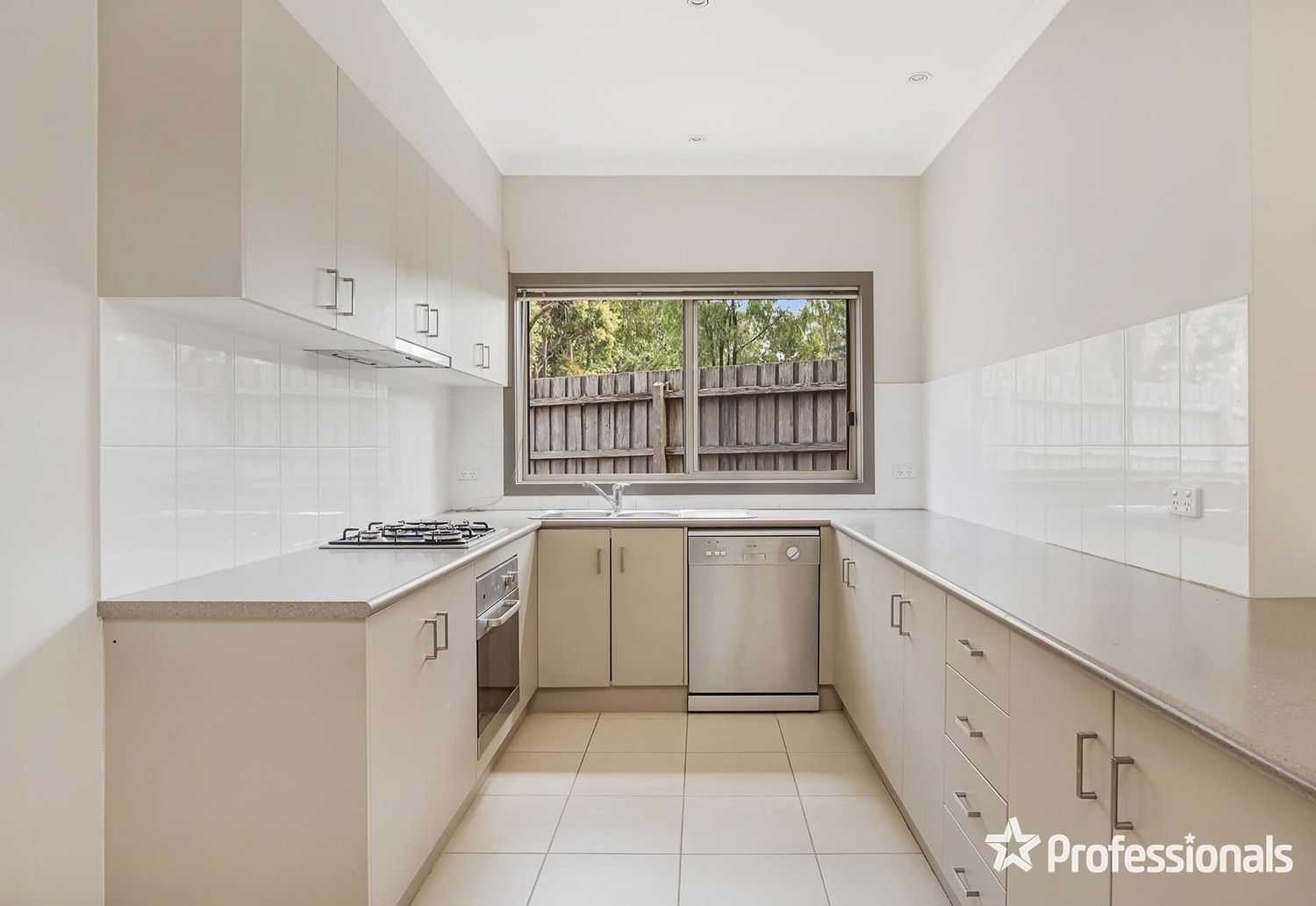 5 Claire Court, Montrose VIC 3765, Image 1