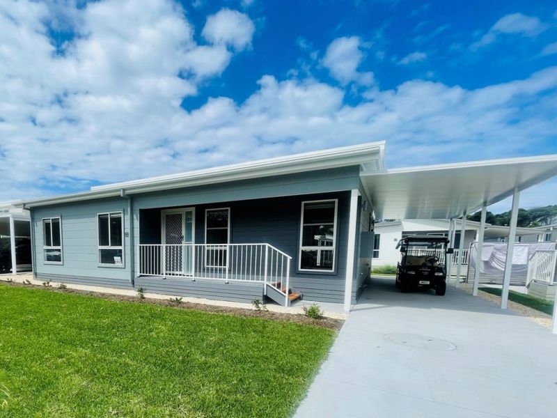 21 Redhead Road, Hallidays Point NSW 2430 Domain