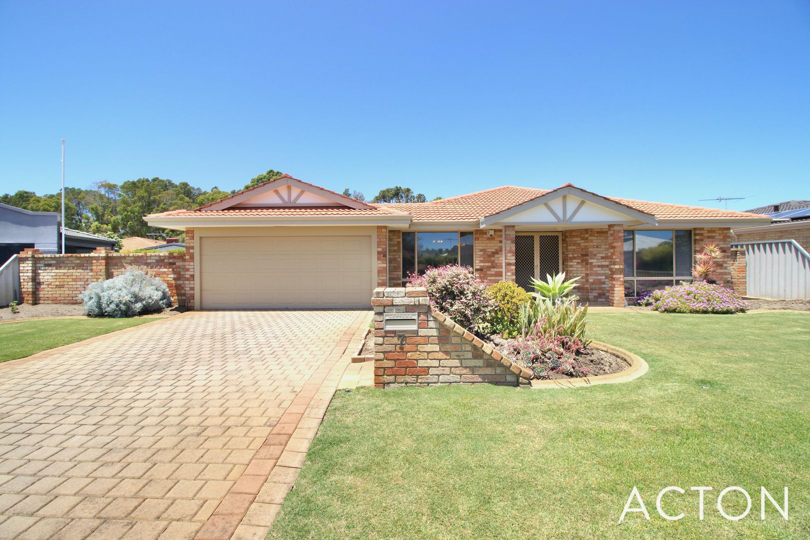 7 Anzac Place, Rockingham WA 6168