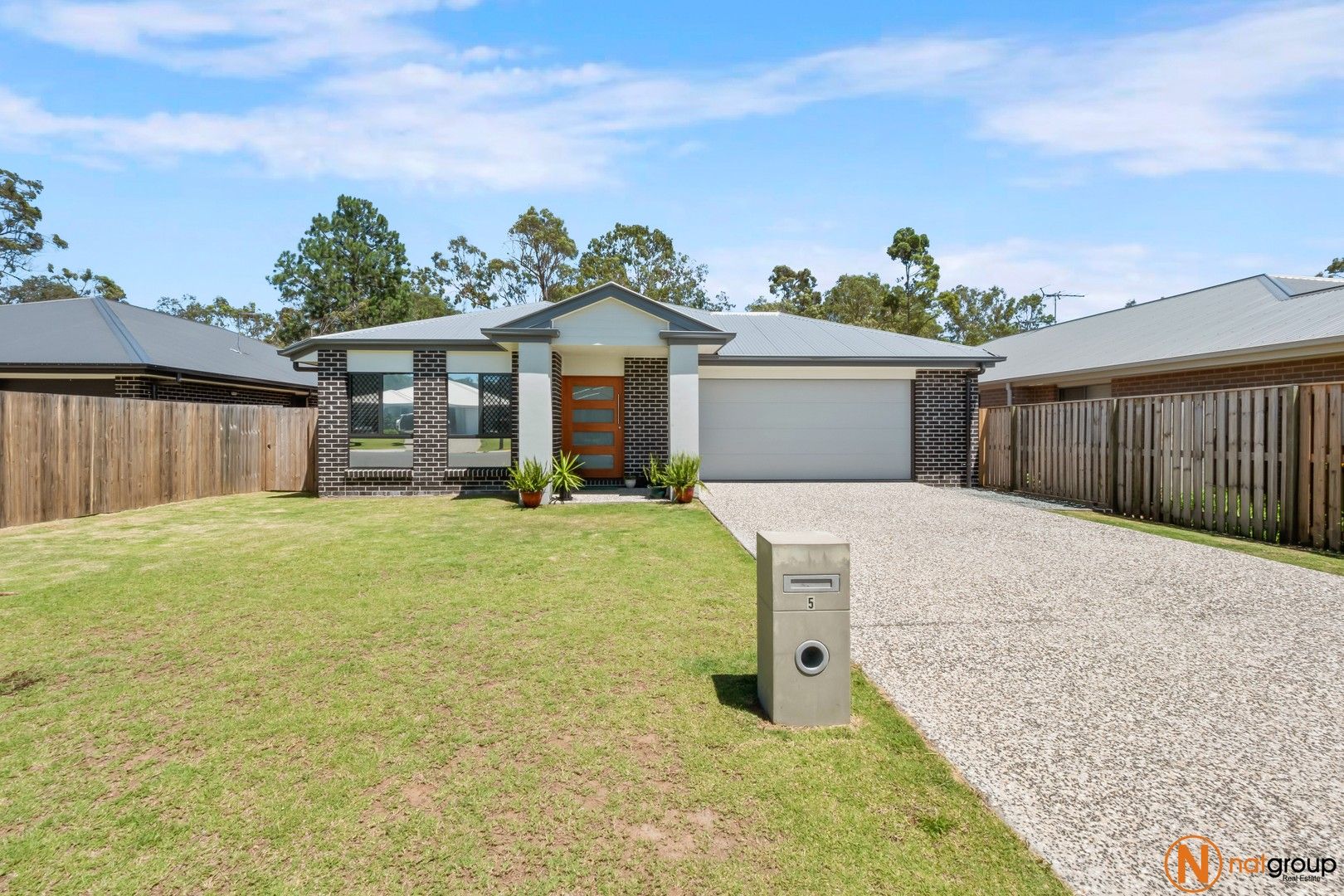 4 bedrooms House in 5 Goodwin Close PARK RIDGE QLD, 4125