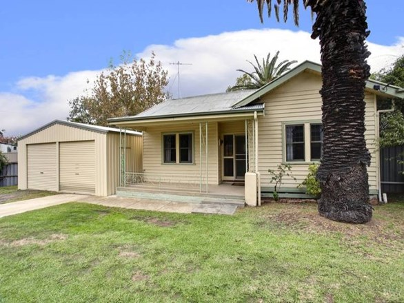 49 Havlin Street East, Kennington VIC 3550