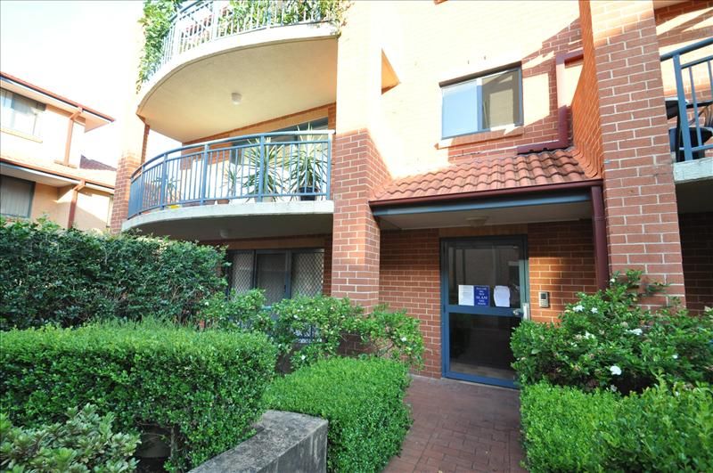 2 bedrooms Apartment / Unit / Flat in 11/106-116 Elizabeth Street ASHFIELD NSW, 2131