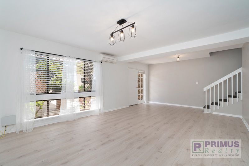 3 bedrooms Townhouse in 5/85 South Terrace COMO WA, 6152