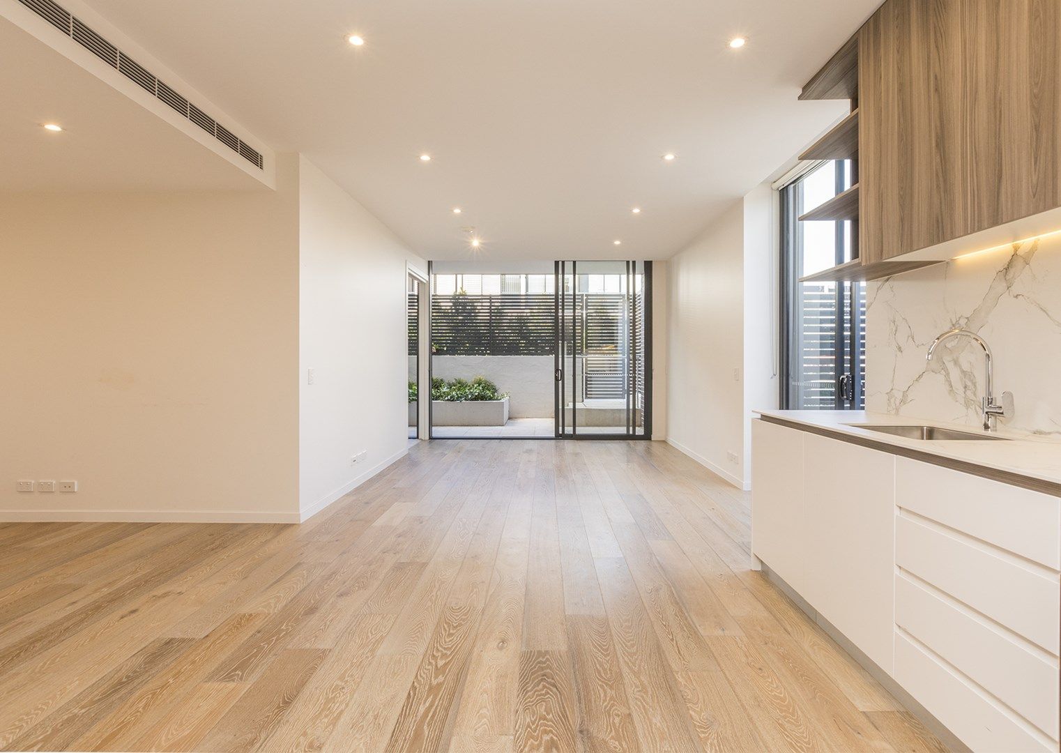 1 bedrooms Apartment / Unit / Flat in 2/5A Whiteside Street NORTH RYDE NSW, 2113