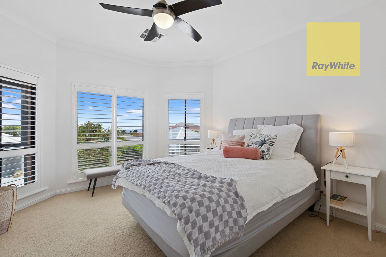 76 Roy Terrace, Christies Beach SA 5165, Image 2