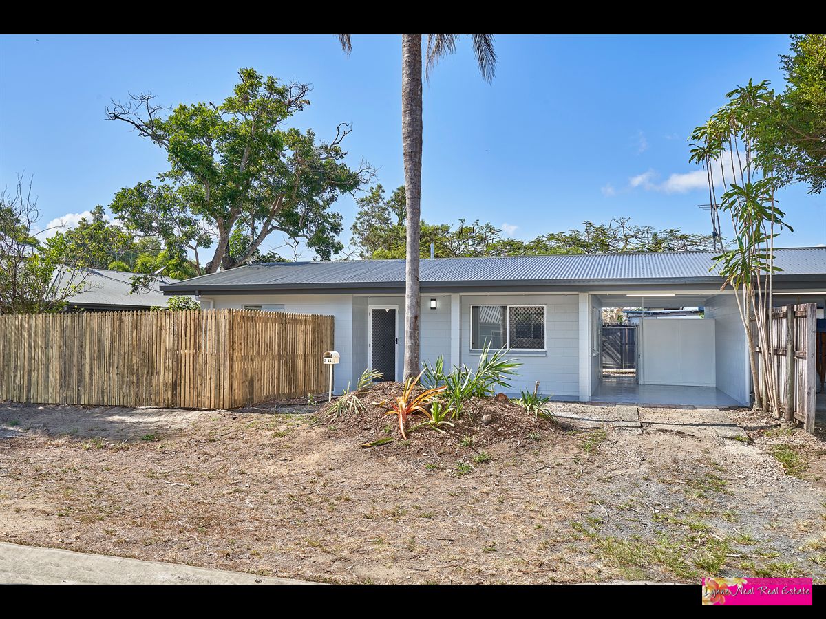 2 bedrooms Duplex in 2/44 Christensen Street MACHANS BEACH QLD, 4878