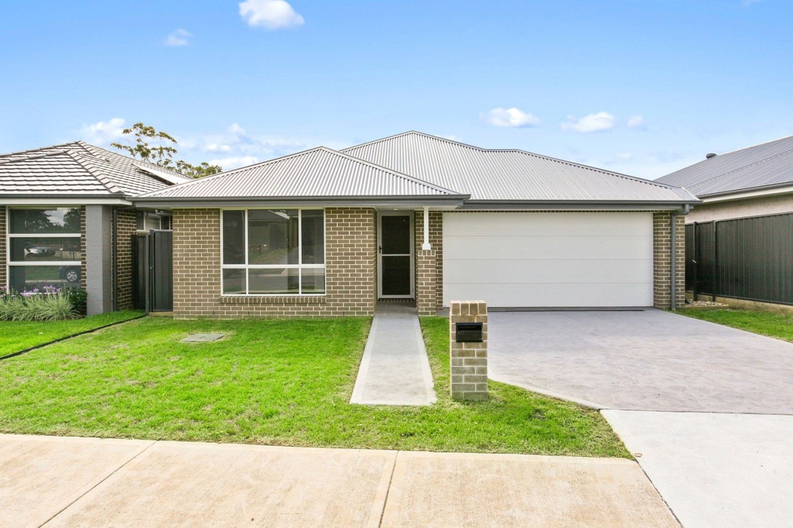 4 bedrooms House in 8 Corry Street THIRLMERE NSW, 2572