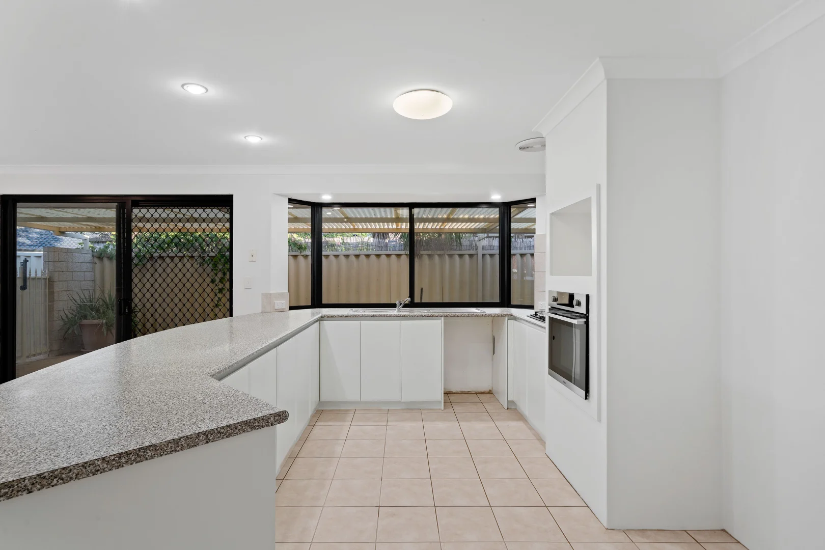 Additional image 2 of 4 Balmoral Parade, Halls Head WA 6210