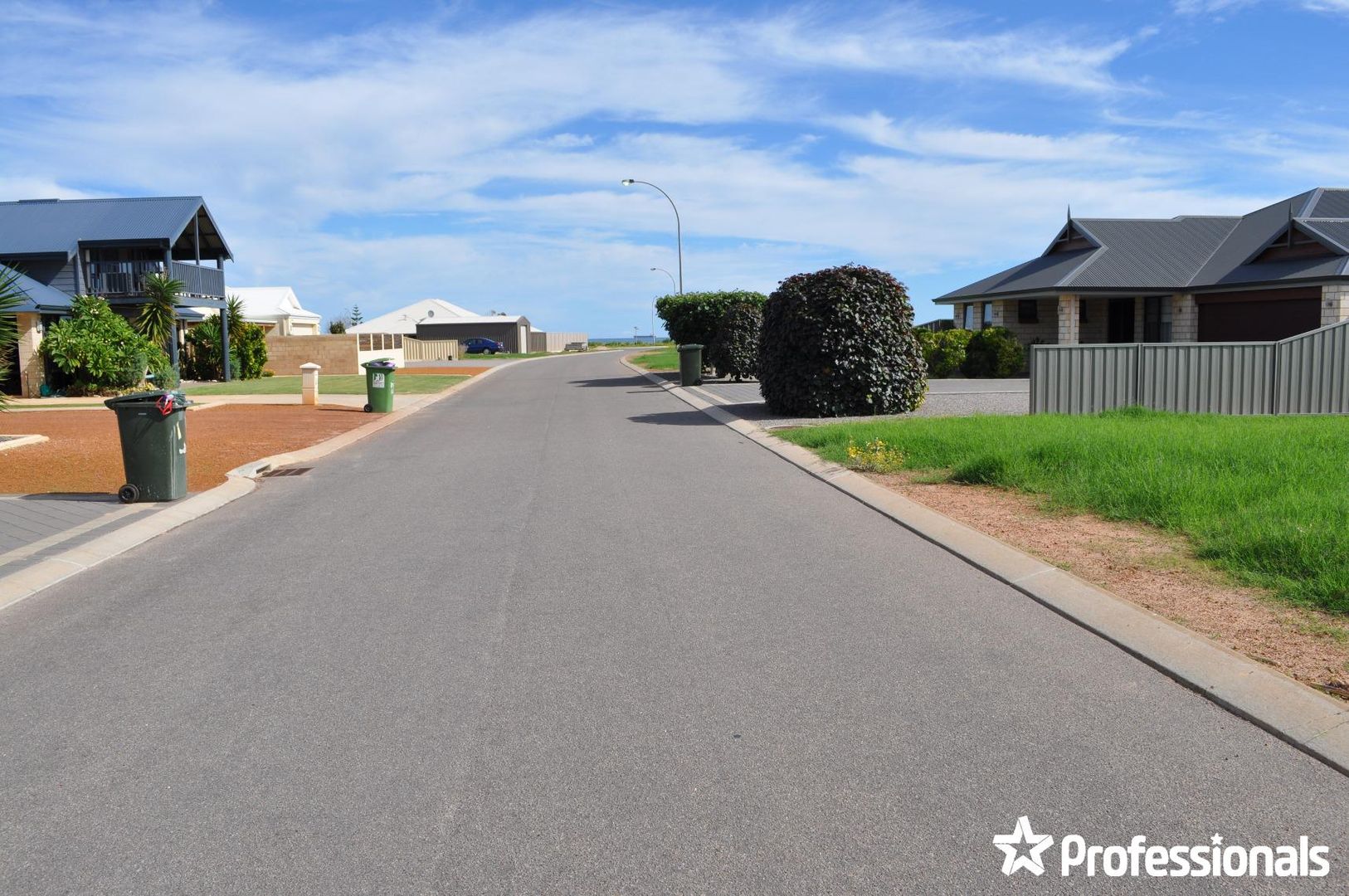 23 Wave Crest Circle, Drummond Cove WA 6532, Image 1