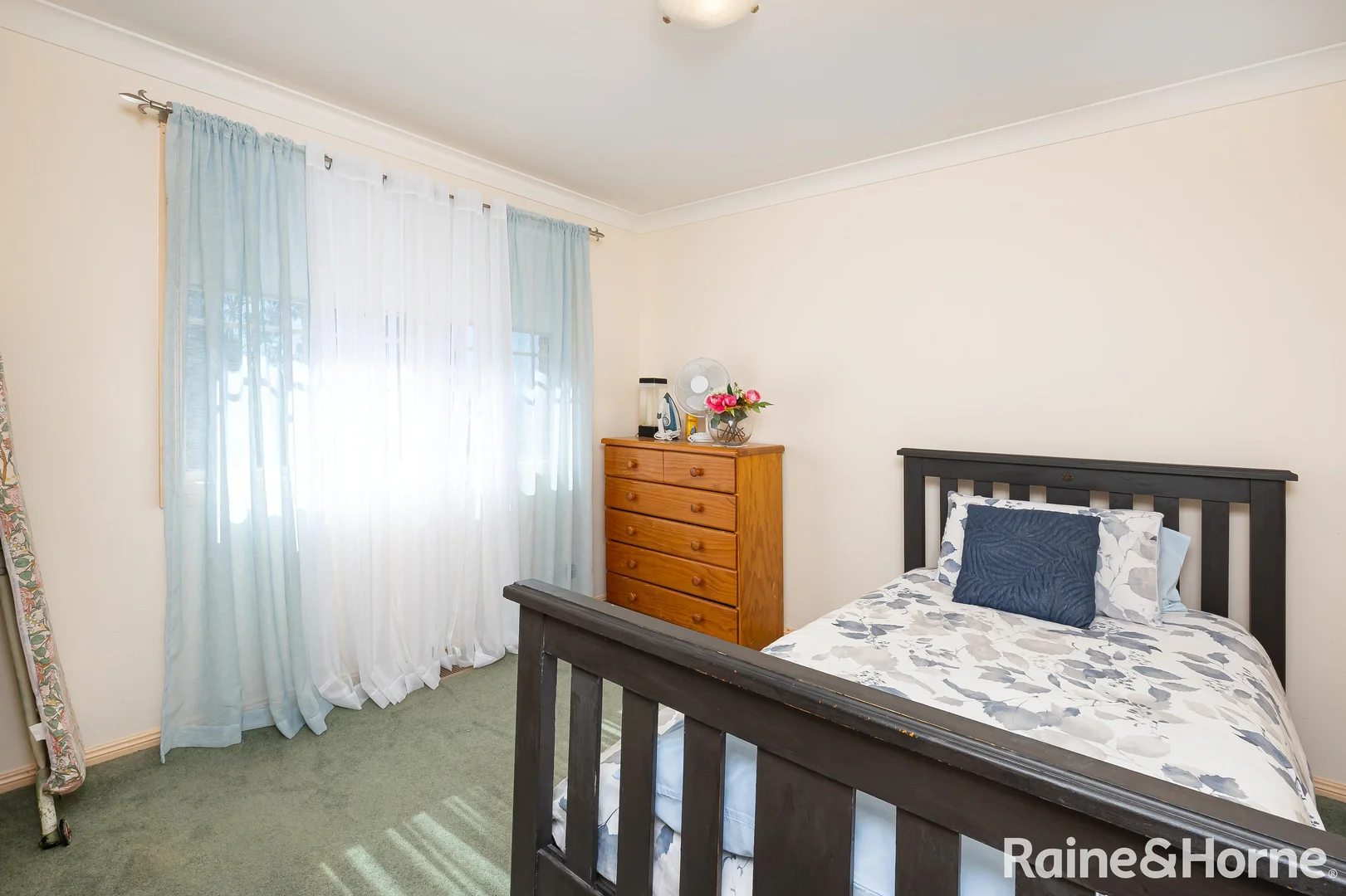 Additional image 13 of 7 Gibbes Close, Kooringal NSW 2650