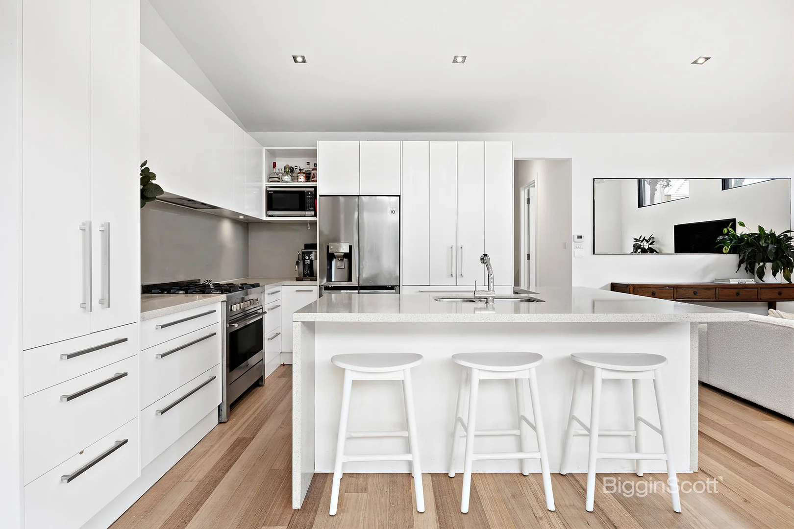 Additional image 3 of 303 Highett Street, Richmond VIC 3121