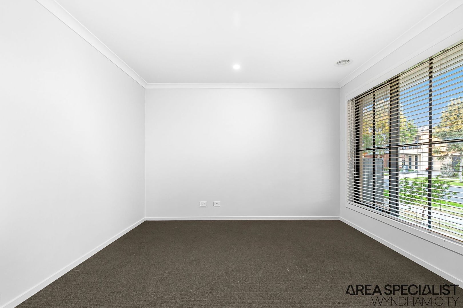 13 Gateau Drive, Werribee VIC 3030, Image 2