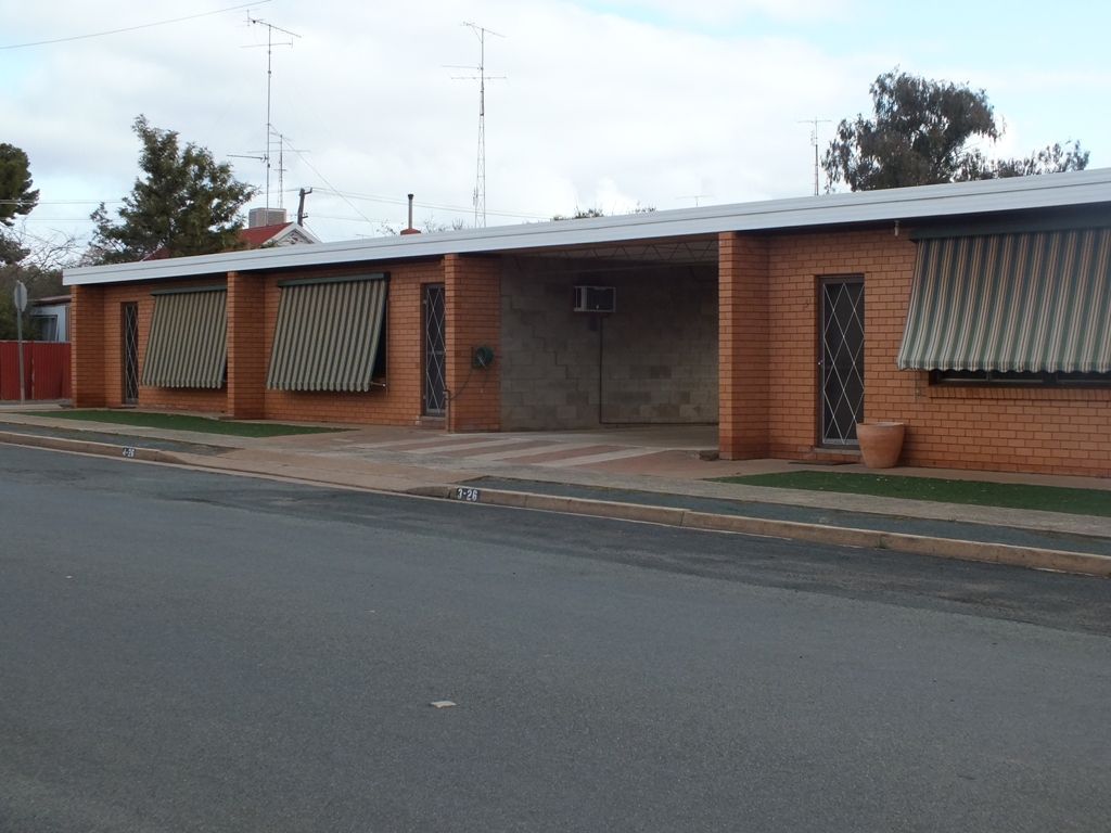 2-6 Maitland Street, West Wyalong NSW 2671, Image 2
