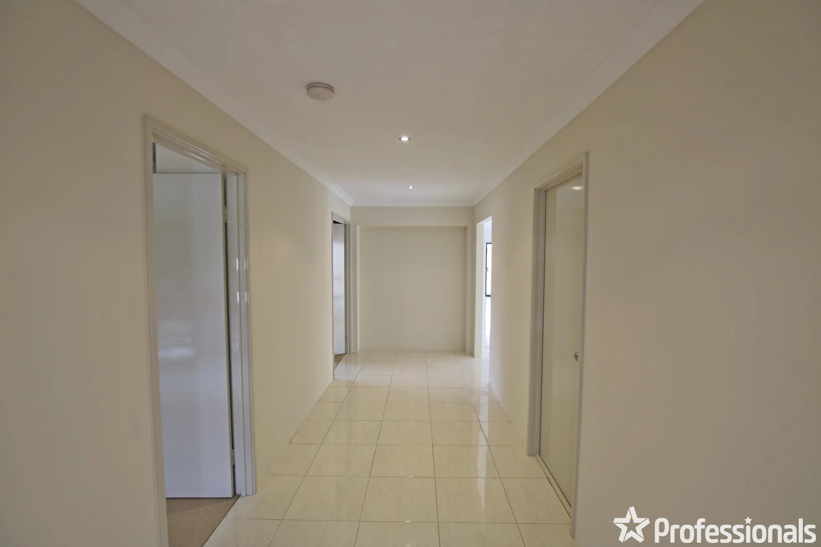 Additional image 3 of 4 Douro Terrace, Canning Vale WA 6155