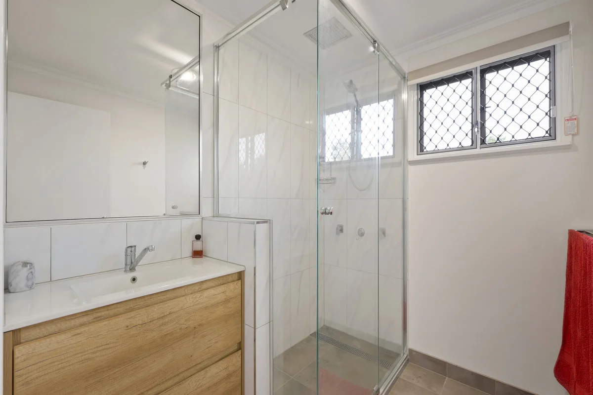 Additional image 20 of 8 Davey Street, Glenella QLD 4740