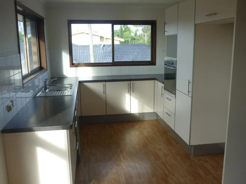 Additional image 17 of 73 Crombie Avenue, Bundall QLD 4217