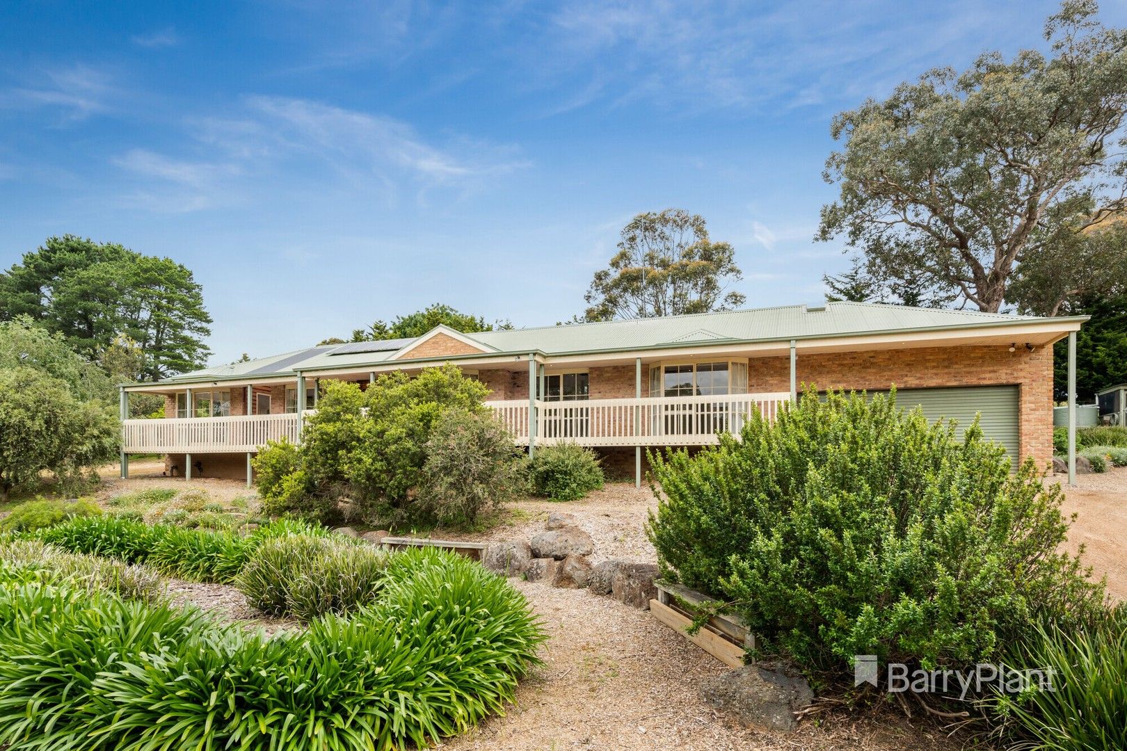 3 bedrooms House in 52 Kangaroo Ground-Wattle Glen Road WATTLE GLEN VIC, 3096